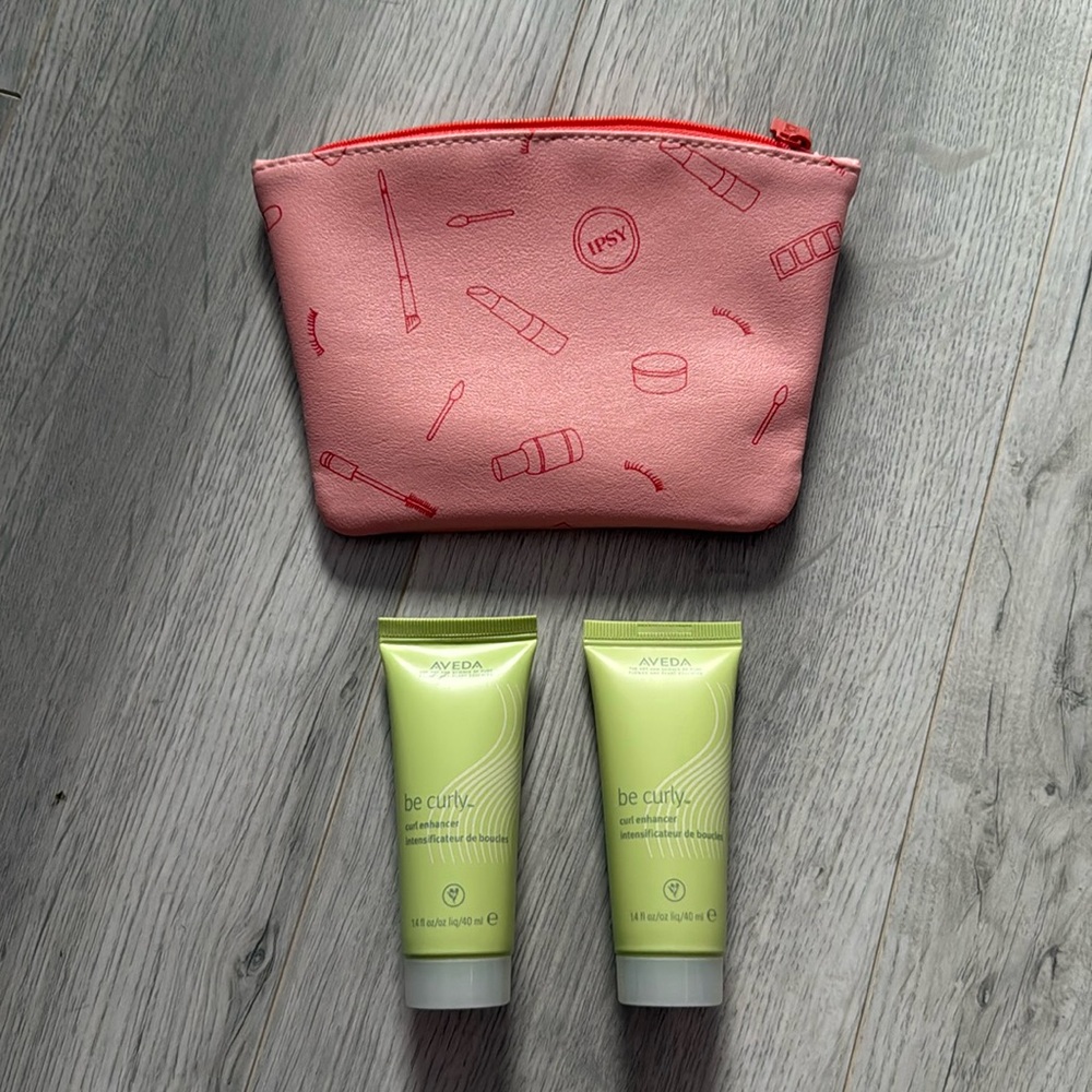 Aveda travel sized be curly curl enhancer with bonus bag new